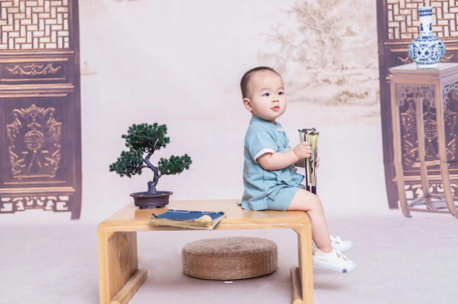 松滋宝宝多久不用拍嗝